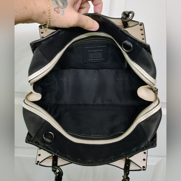 Coach Dreamer 29 With Tea Rose Applique And Rivets - Picture 11 of 13